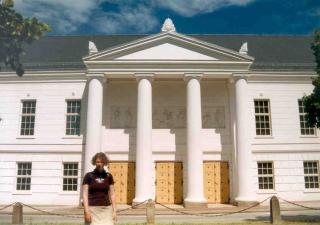 Vor dem Theater in Putbus